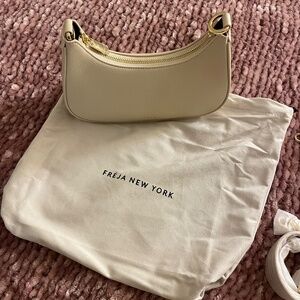 Freja Roma Bag in Oat
